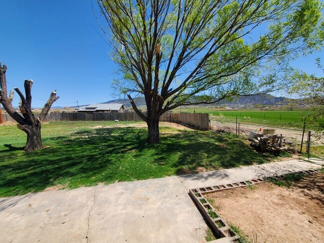 3210 N Bulldog Rd in Cedar City, UT - Building Photo - Building Photo