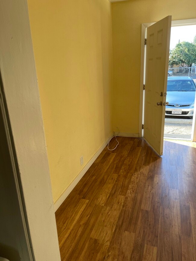 413 Glen Ave, Unit A