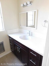 3513 W Alameda Ave in Burbank, CA - Building Photo - Building Photo