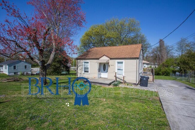 3213 Shields Ave in Knoxville, TN - Building Photo - Building Photo