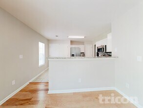 5745 Henderson Oaks Dr in Charlotte, NC - Building Photo - Building Photo