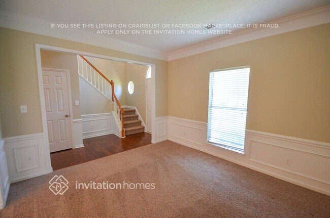 6807 Neuhoff Ln in Charlotte, NC - Foto de edificio - Building Photo