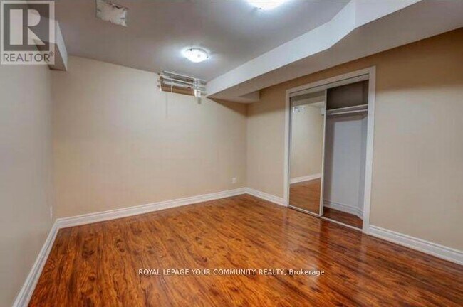 116 Jack Monkman Crescent in Markham, ON - Building Photo - Building Photo