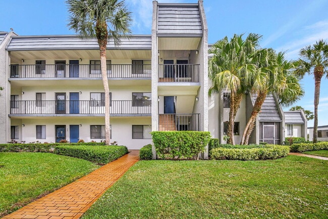 4822 Esedra Ct
