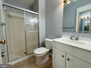 7767 Hiawatha Ln in Rockville, MD - Building Photo - Building Photo