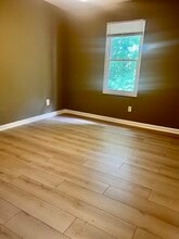 10 Huntington Place Dr in Atlanta, GA - Building Photo - Building Photo