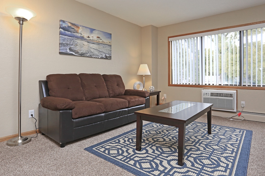 Clark Place Apartments-Affordable Housing in South St. Paul, MN - Building Photo