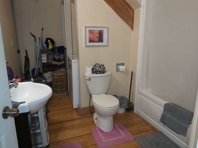 property at 10 W Pleasant St