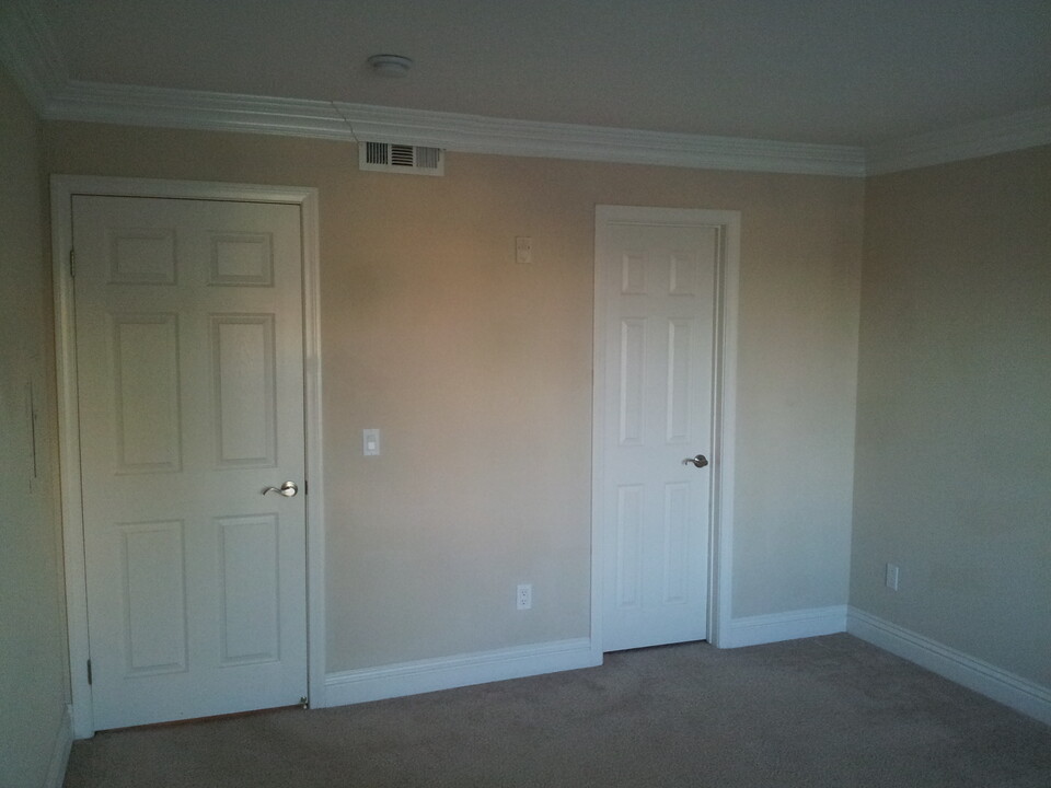 2350 Del Mar Way, Unit Sage Canyon in Corona, CA - Building Photo