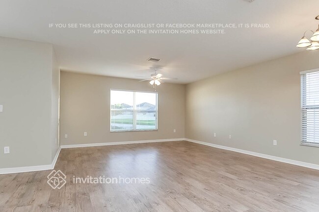 13513 Fladgate Mark Drive in Riverview, FL - Building Photo - Building Photo