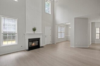 329 Horsehill St in Mcdonough, GA - Building Photo - Building Photo