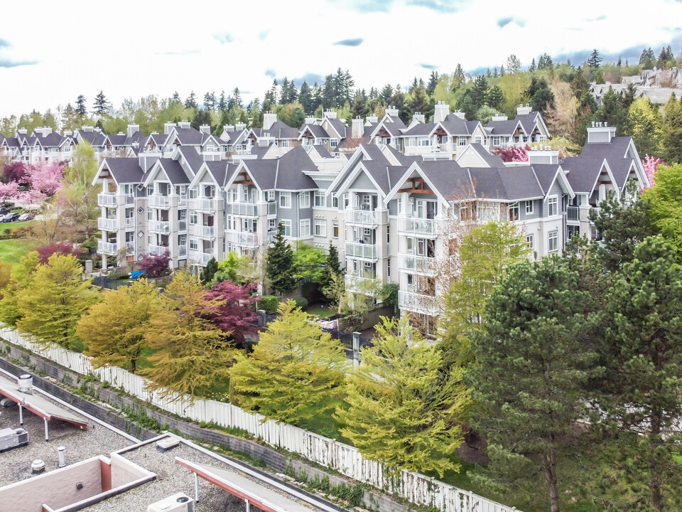 Montreaux in Coquitlam, BC - Building Photo