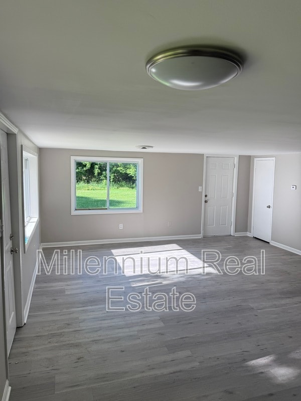 1131 Pratt Rd in Metamora, MI - Building Photo - Building Photo