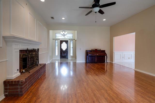 2100 Remmington Dr in Flower Mound, TX - Building Photo - Building Photo