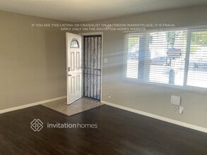 9233 Kewen Ave, Unit W308 in Los Angeles, CA - Building Photo - Building Photo