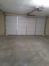 201 Bent Oaks Dr in Jackson, TN - Building Photo - Building Photo