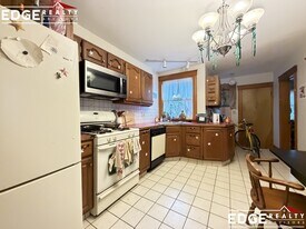 13 Berkshire St, Unit 2 in Cambridge, MA - Building Photo