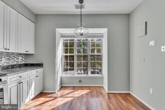 1148 Cranston Ct in Crofton, MD - Building Photo - Building Photo