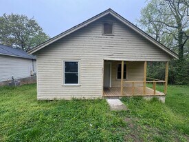 205 Duke St in Kings Mountain, NC - Building Photo