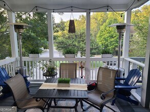 2174 Whittier Pl NW in Atlanta, GA - Building Photo - Building Photo