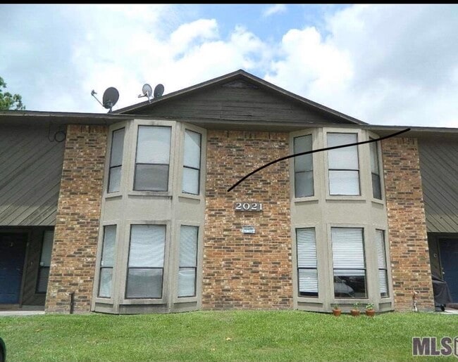 property at 2021 S Brightside View Dr