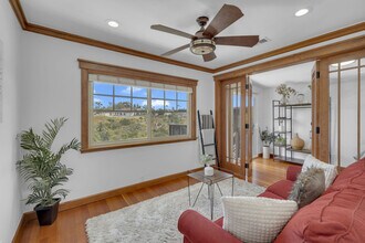 1072 Johnson Ave in San Diego, CA - Building Photo - Building Photo
