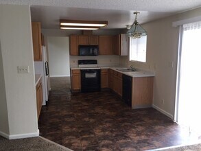 6900 Calusa Ct in Reno, NV - Building Photo - Building Photo