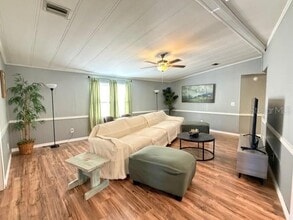 602 Jason Dr in Lady Lake, FL - Building Photo - Building Photo