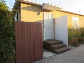 4258 S Centinela Ave, Unit Front Apartments