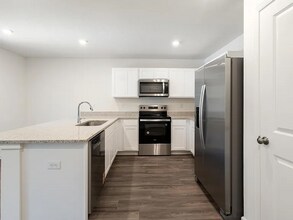 115 Tiger Lily Ln in Defuniak Springs, FL - Foto de edificio - Building Photo