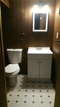 10304 Bon Oak Dr in Dellwood, MO - Building Photo - Building Photo