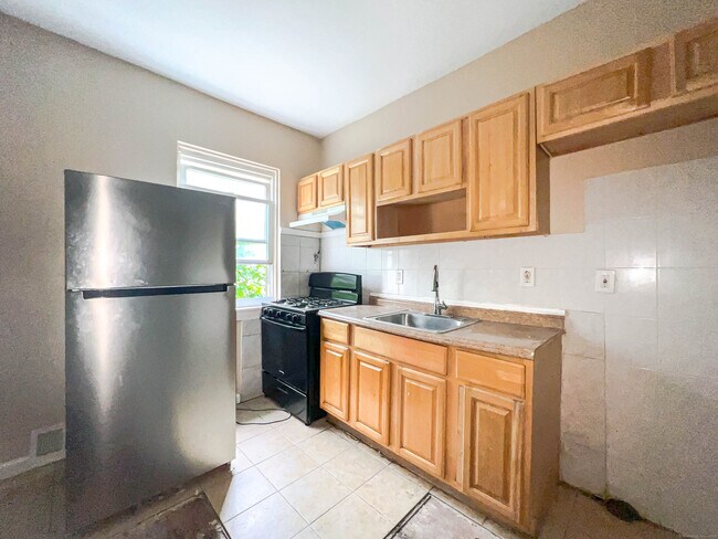 45 Ridge Ave in Bridgeport, CT - Building Photo - Building Photo