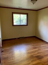 126 Gloria Ave in Winston-Salem, NC - Building Photo - Building Photo