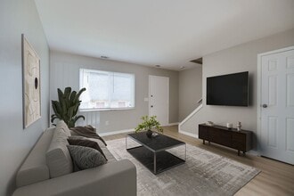 Monroe Terrace Apartments in Monroe, OH - Building Photo - Interior Photo