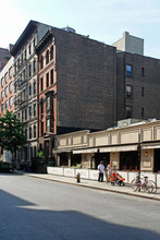 278 W 19th St in New York, NY - Building Photo - Building Photo