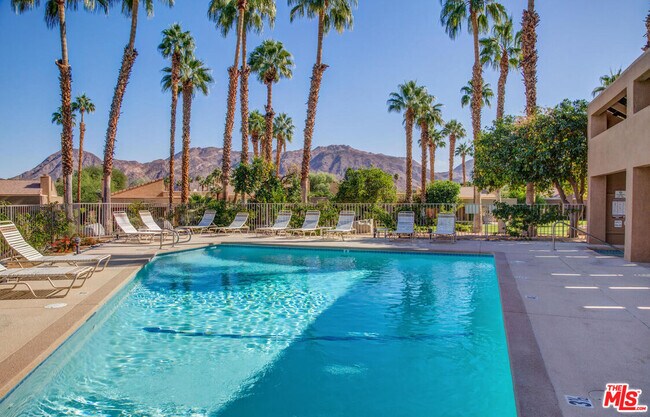 property at 73441 Foxtail Ln