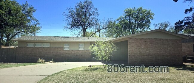 property at 3407 42nd St