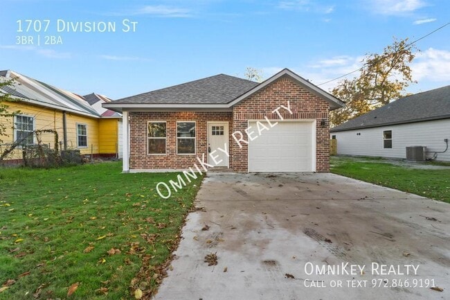 property at 1707 Division St