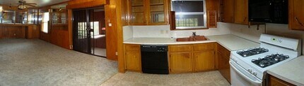 2320 Zephyr Rd in Killeen, TX - Building Photo - Building Photo