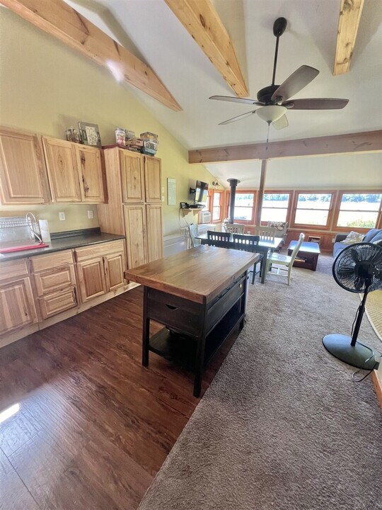 38 Brentwood Rd in Windham, ME - Building Photo