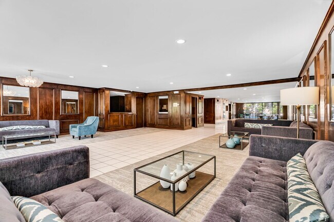 property at 1124 Kings Rd