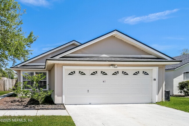 property at 1620 Dartmouth Dr
