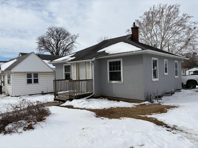 property at 1308 Wallgate Ave