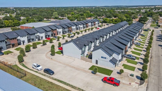 property at 3325 Brambleton Hill Pl