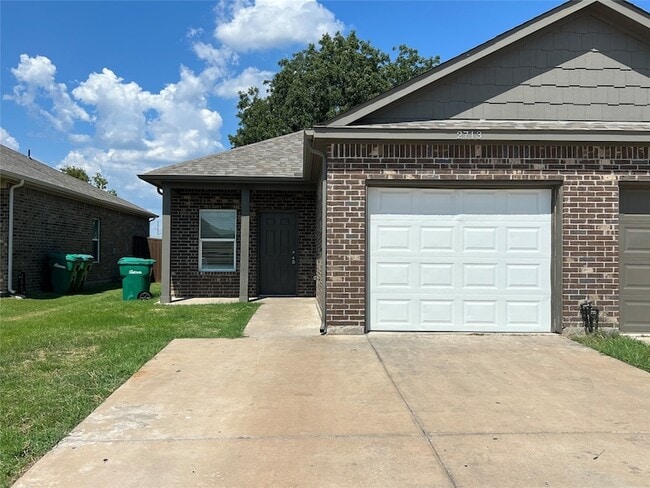 property at 2713 Ginger Ct