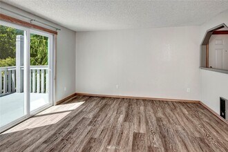 441 Main Ave S in North Bend, WA - Building Photo - Building Photo