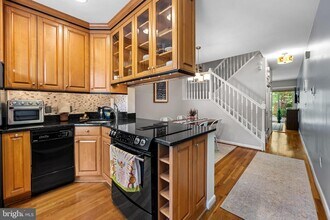747 McHenry St in Baltimore, MD - Building Photo - Building Photo