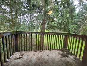 39 SE 127th Ave in Portland, OR - Building Photo - Building Photo