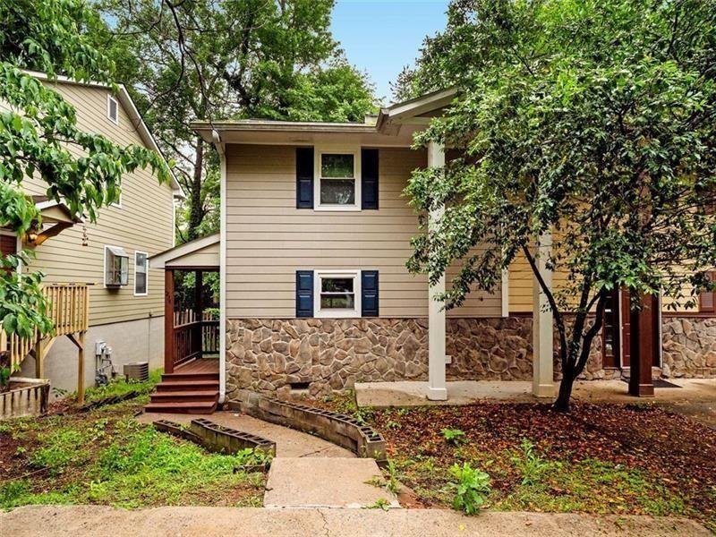 1234 Falling Water Dr in Smyrna, GA - Foto de edificio