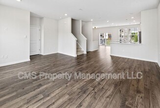 25 Stanton Rd in Mount Holly, NJ - Building Photo - Building Photo